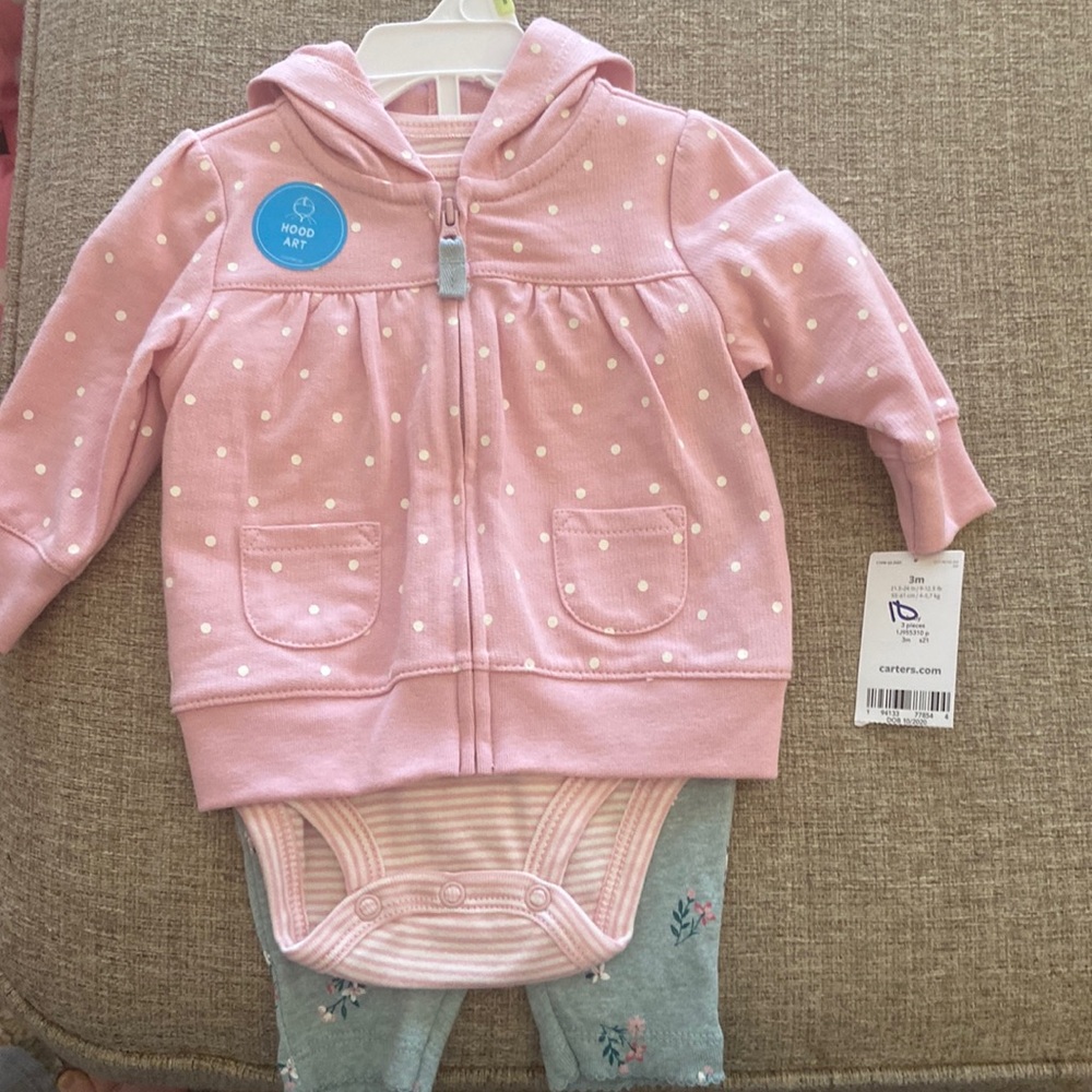 Brand new carters 3 piece set size 3 months